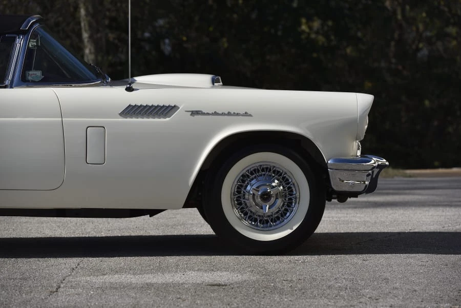 1957 Ford Thunderbird 1st Gen - Image 20 of 31