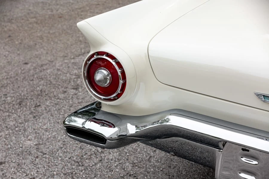 1957 Ford Thunderbird 1st Gen - Image 24 of 31