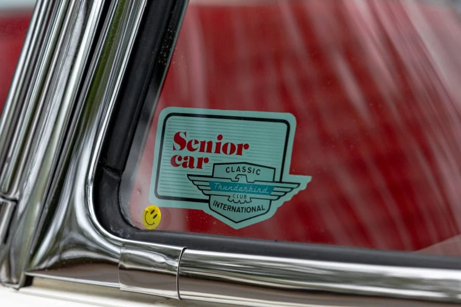 1957 Ford Thunderbird 1st Gen - Image 28 of 31