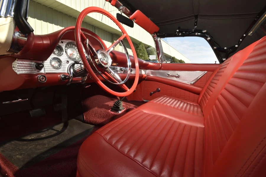 1957 Ford Thunderbird 1st Gen - Image 25 of 31