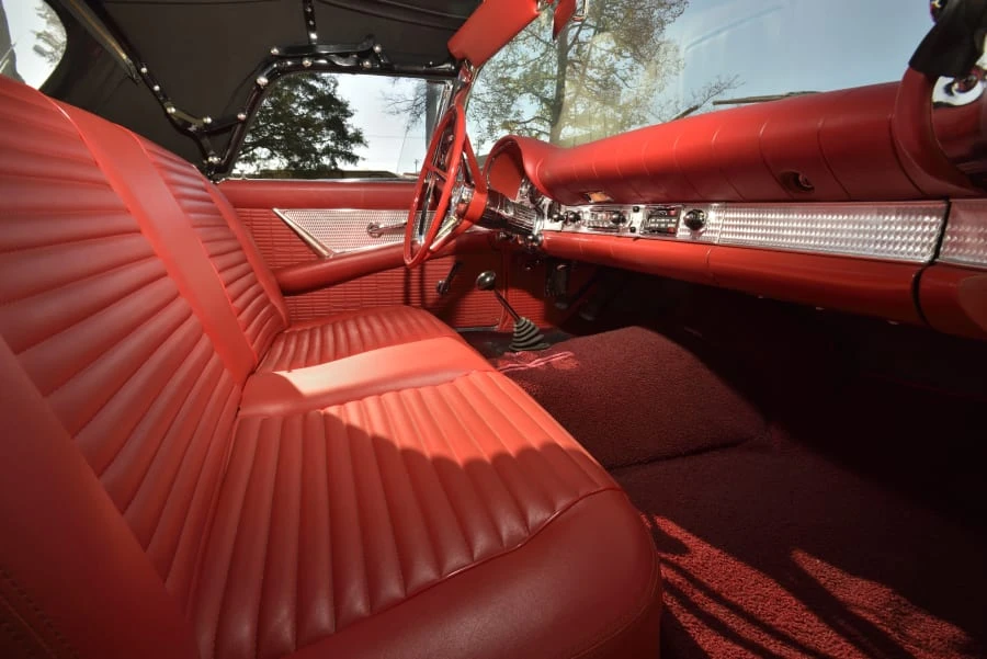 1957 Ford Thunderbird 1st Gen - Image 26 of 31