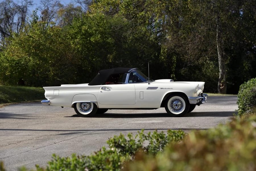1957 Ford Thunderbird 1st Gen - Image 2 of 31