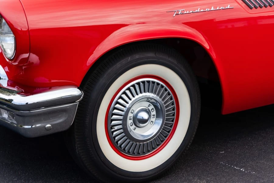 1957 Ford Thunderbird 1st Gen - Image 23 of 31