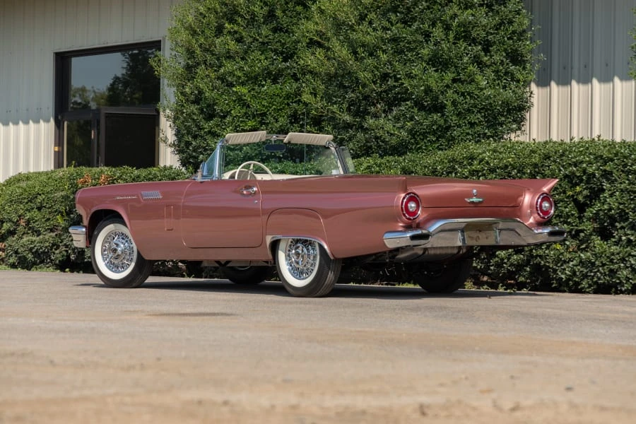 1957 Ford Thunderbird 1st Gen - Image 23 of 31