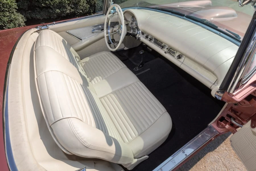 1957 Ford Thunderbird 1st Gen - Image 26 of 31