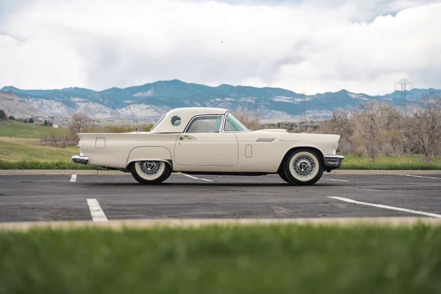 1957 Ford Thunderbird 1st Gen - Image 2 of 31