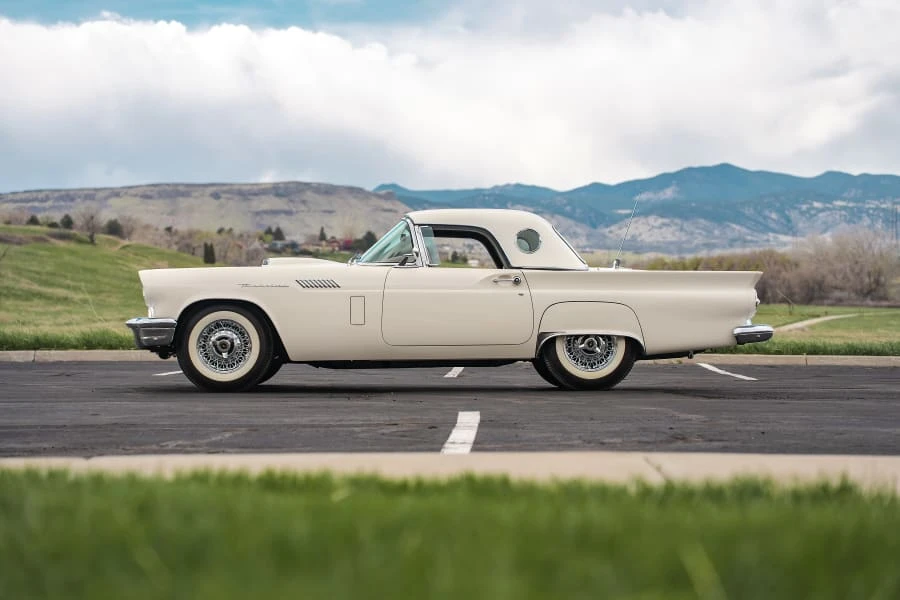 1957 Ford Thunderbird 1st Gen - Image 11 of 31