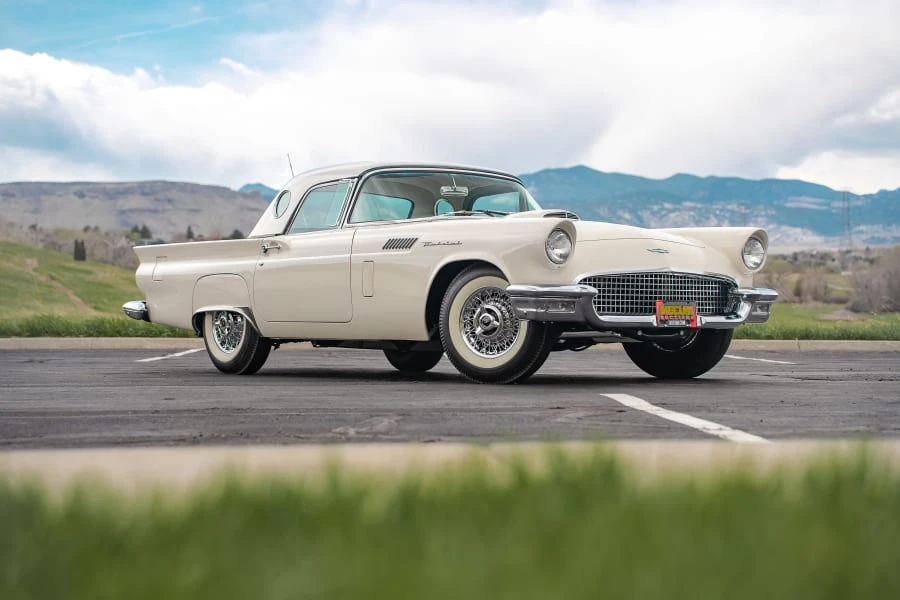 1957 Ford Thunderbird 1st Gen - Image 19 of 31