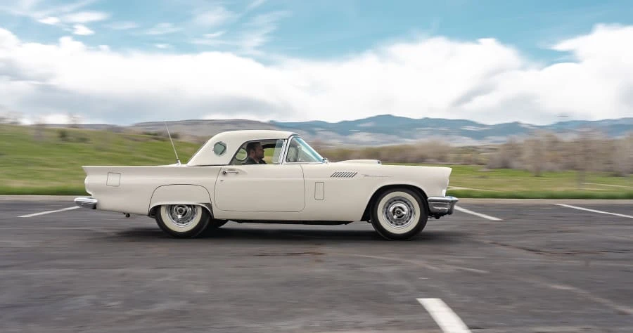 1957 Ford Thunderbird 1st Gen - Image 26 of 31