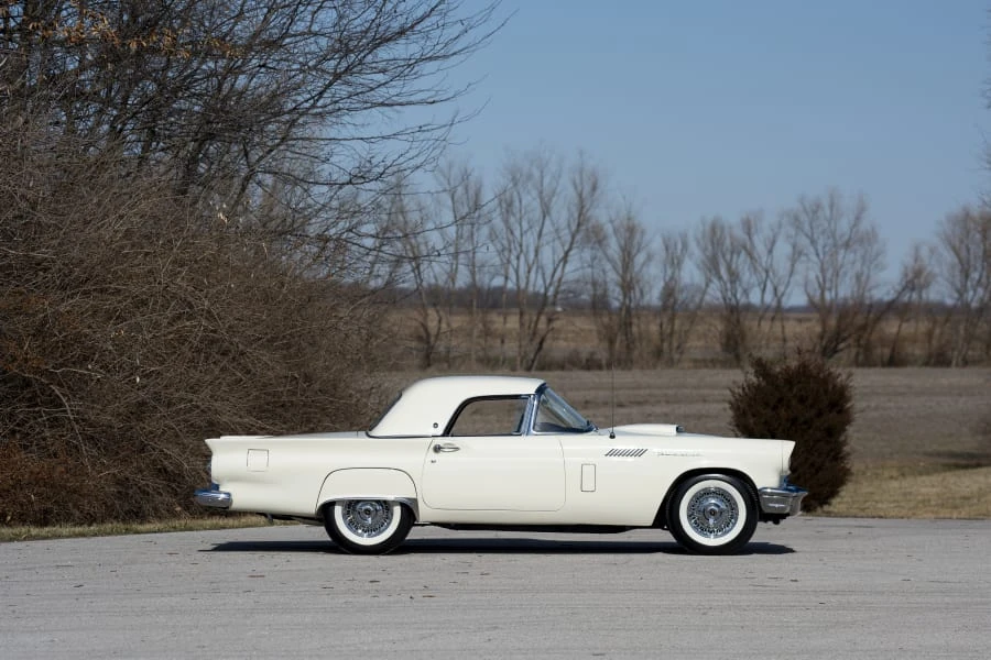 1957 Ford Thunderbird 1st Gen - Image 10 of 30