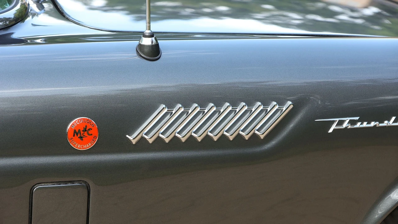 1957 Ford Thunderbird 1st Gen - Image 25 of 31