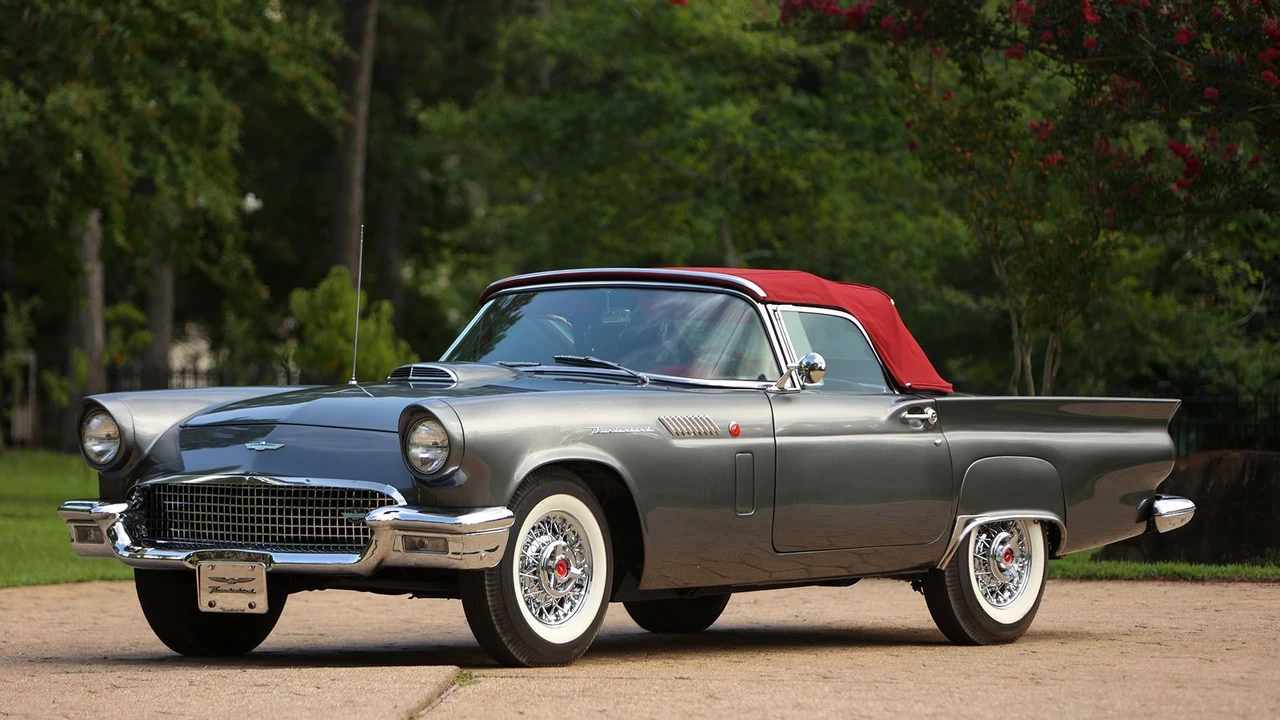 1957 Ford Thunderbird 1st Gen - Image 11 of 31