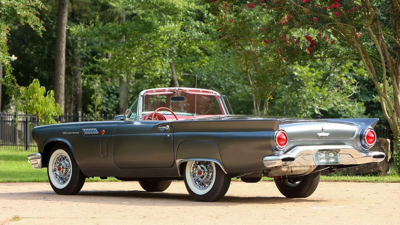 1957 Ford Thunderbird 1st Gen - Image 9 of 31