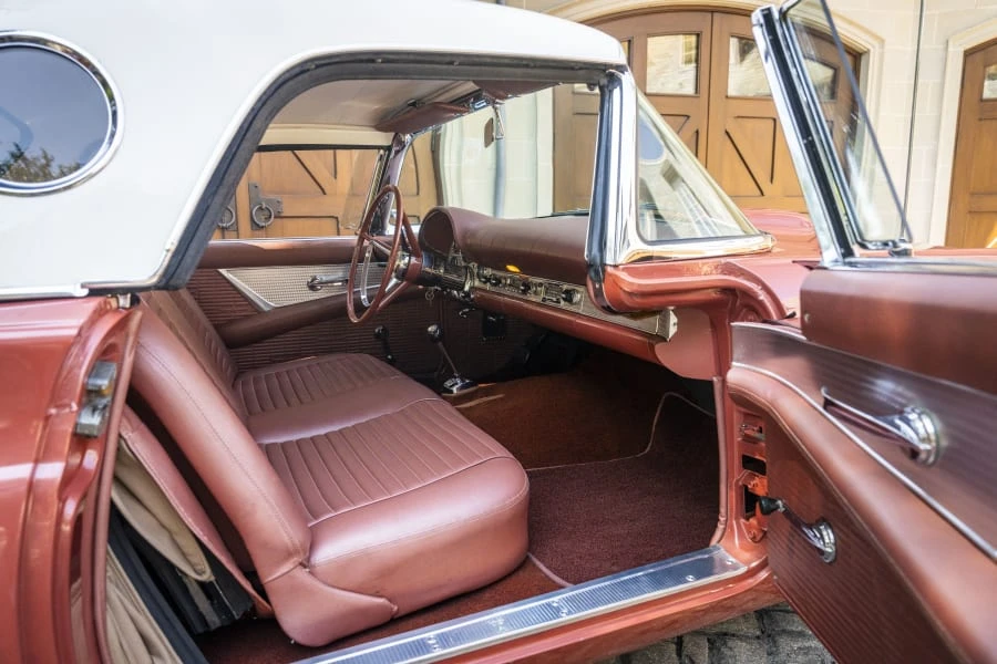 1957 Ford Thunderbird 1st Gen - Image 28 of 31
