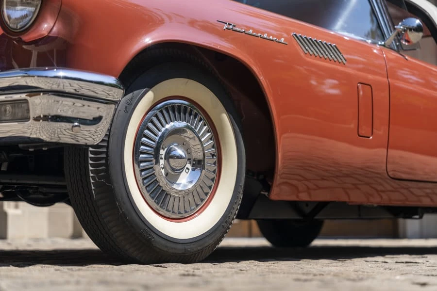 1957 Ford Thunderbird 1st Gen - Image 10 of 31