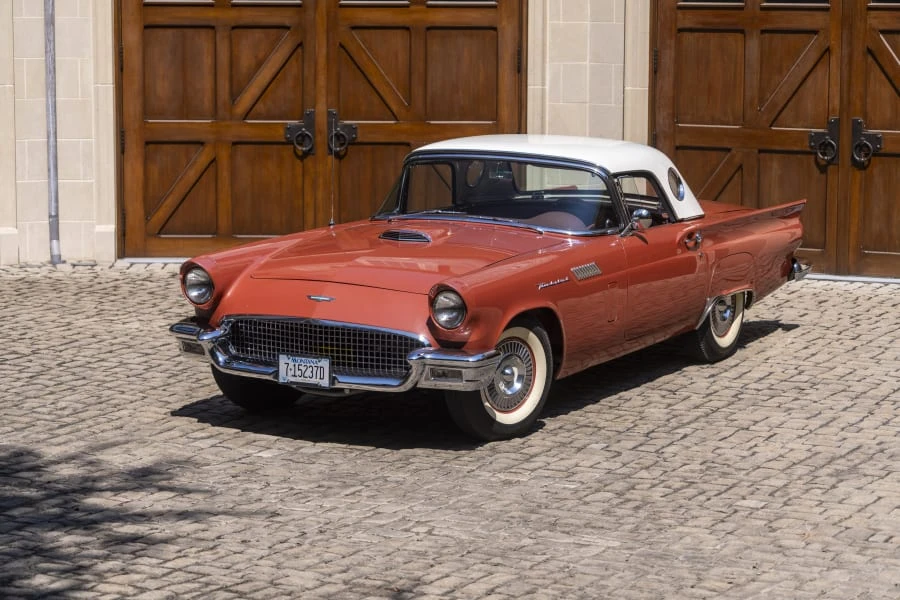 1957 Ford Thunderbird 1st Gen - Image 21 of 31