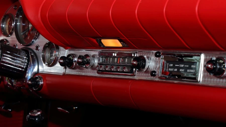 1957 Ford Thunderbird 1st Gen - Image 21 of 31