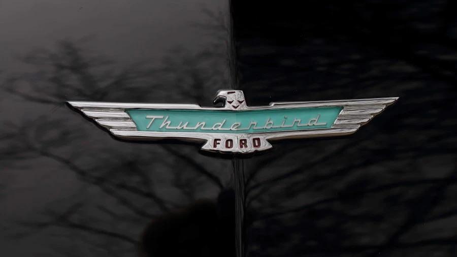 1957 Ford Thunderbird 1st Gen - Image 24 of 31