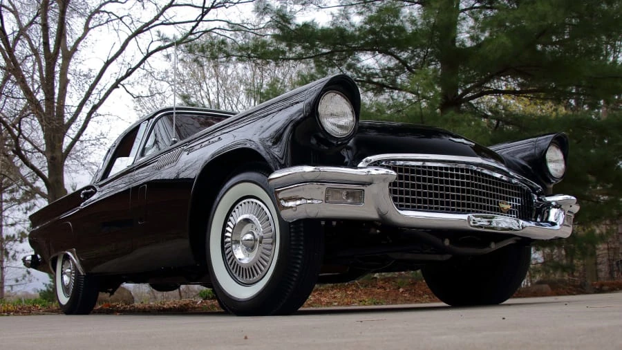 1957 Ford Thunderbird 1st Gen - Image 29 of 31
