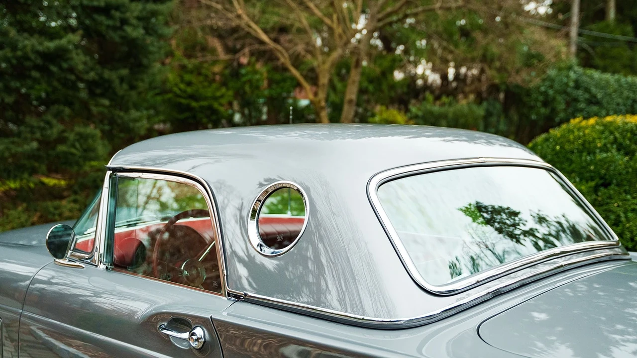 1957 Ford Thunderbird 1st Gen - Image 26 of 31