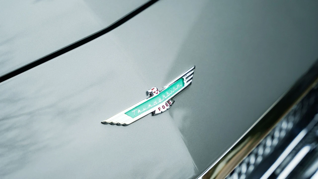 1957 Ford Thunderbird 1st Gen - Image 30 of 31
