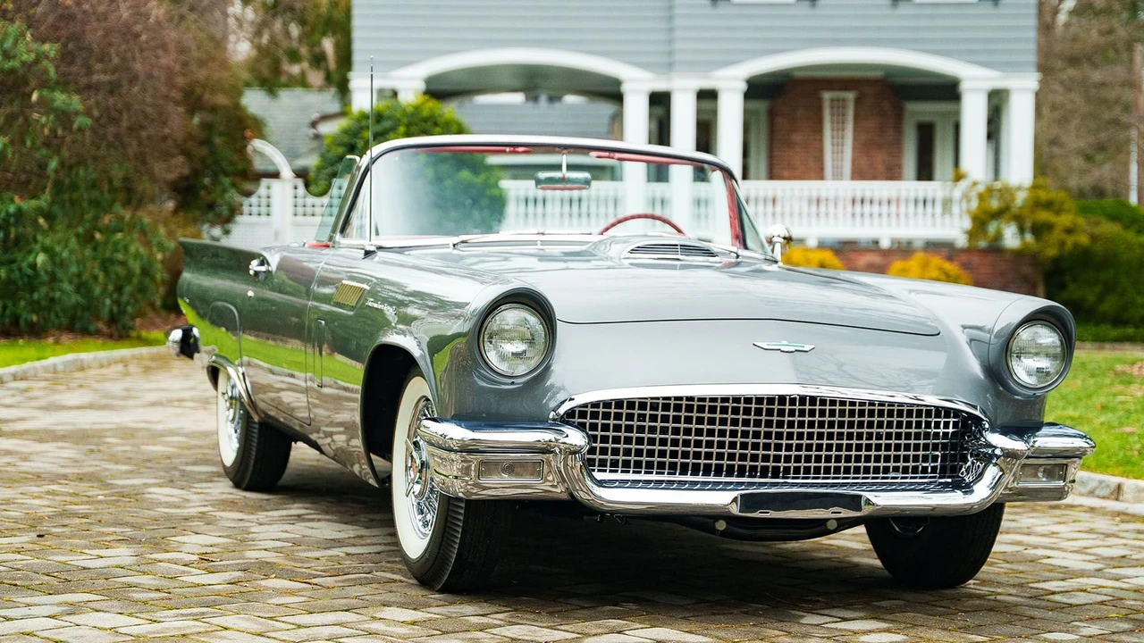 1957 Ford Thunderbird 1st Gen - Image 2 of 31
