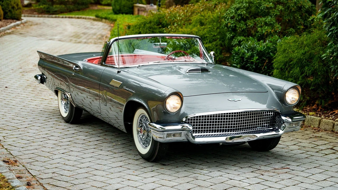 1957 Ford Thunderbird 1st Gen - Image 11 of 31
