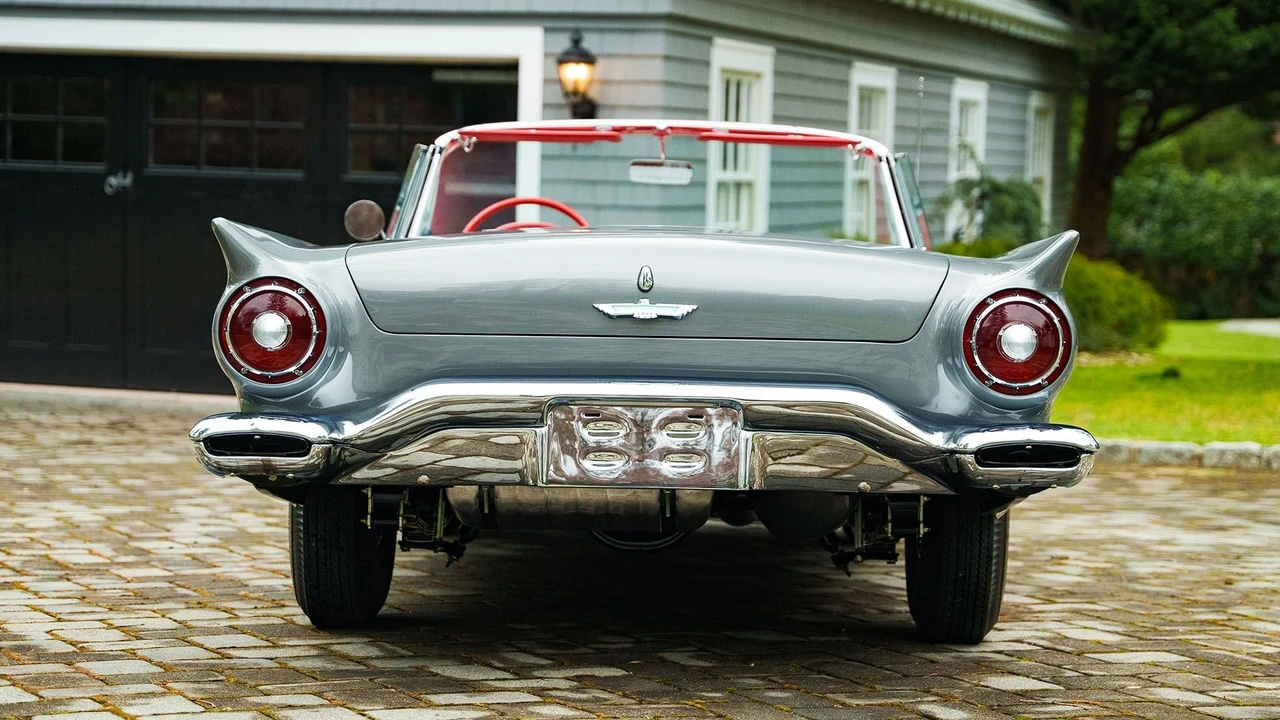 1957 Ford Thunderbird 1st Gen - Image 18 of 31