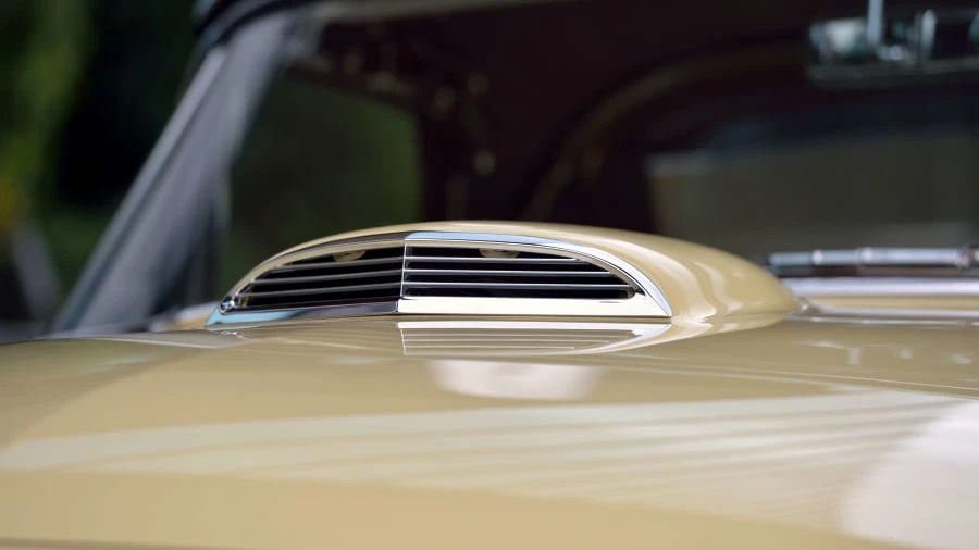 1957 Ford Thunderbird 1st Gen - Image 10 of 20