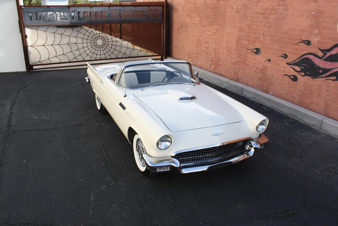 1957 Ford Thunderbird 1st Gen - Image 4 of 31