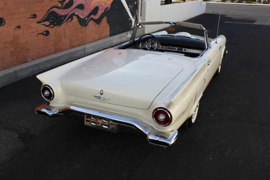 1957 Ford Thunderbird 1st Gen - Image 7 of 31
