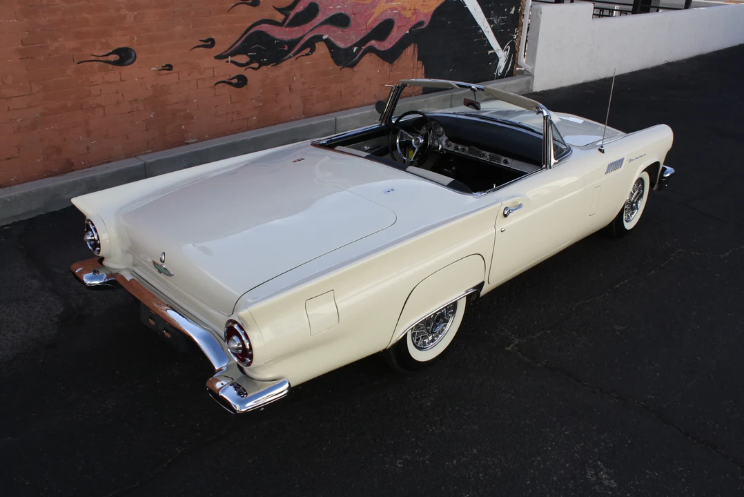 1957 Ford Thunderbird 1st Gen - Image 8 of 31