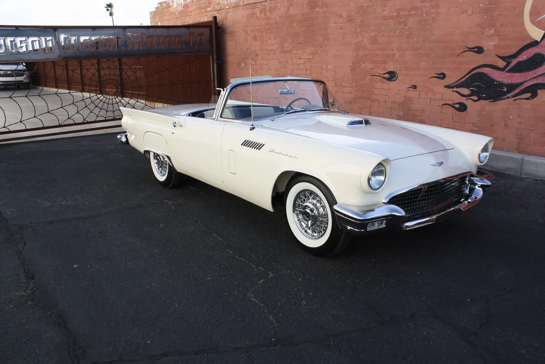 1957 Ford Thunderbird 1st Gen - Image 12 of 31