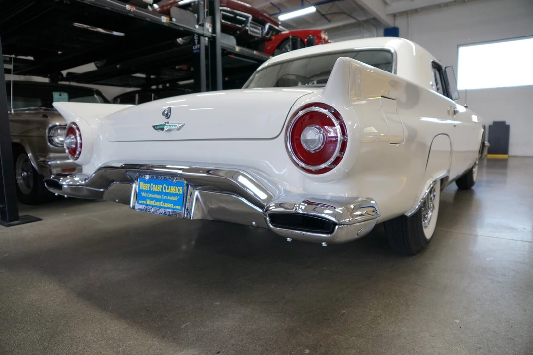 1957 Ford Thunderbird 1st Gen - Image 18 of 21