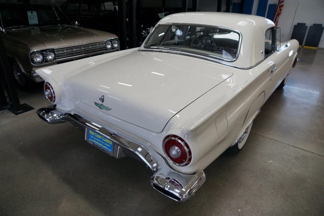 1957 Ford Thunderbird 1st Gen - Image 17 of 21
