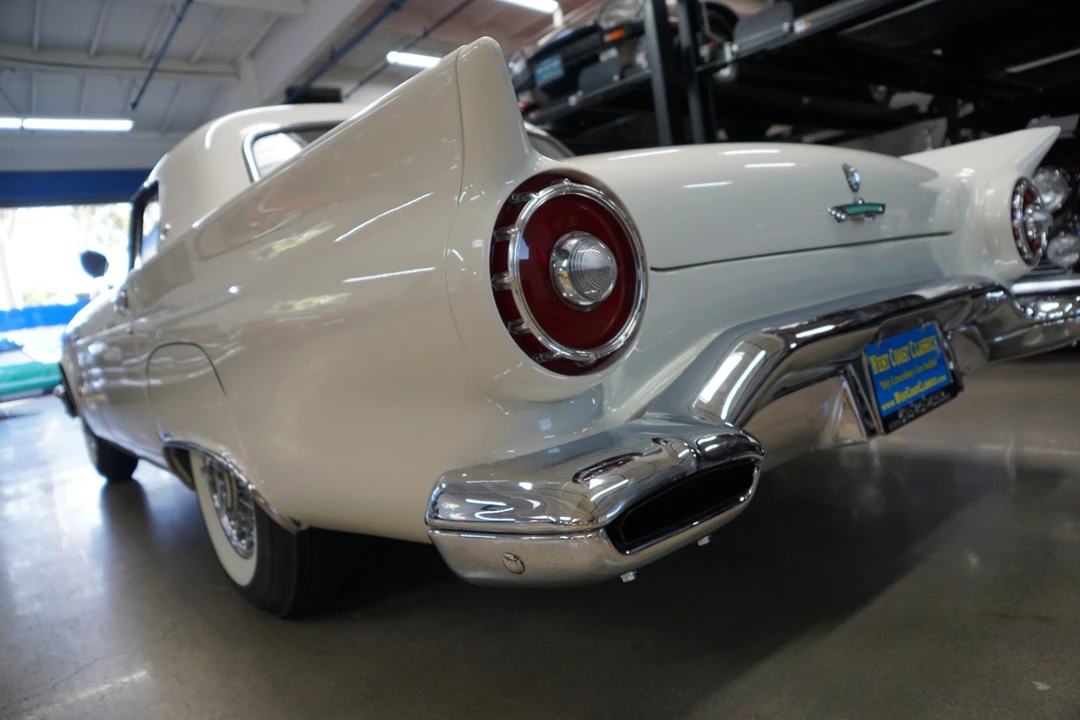 1957 Ford Thunderbird 1st Gen - Image 14 of 21