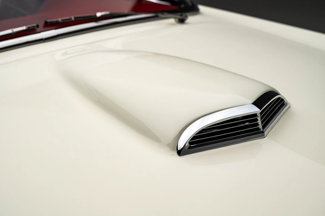1957 Ford Thunderbird 1st Gen - Image 17 of 31