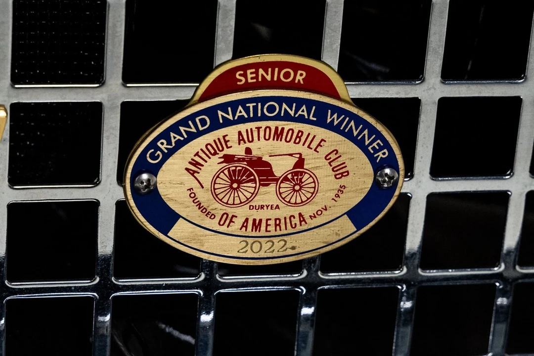 1957 Ford Thunderbird 1st Gen - Image 21 of 31