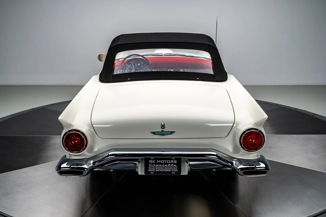 1957 Ford Thunderbird 1st Gen - Image 29 of 31