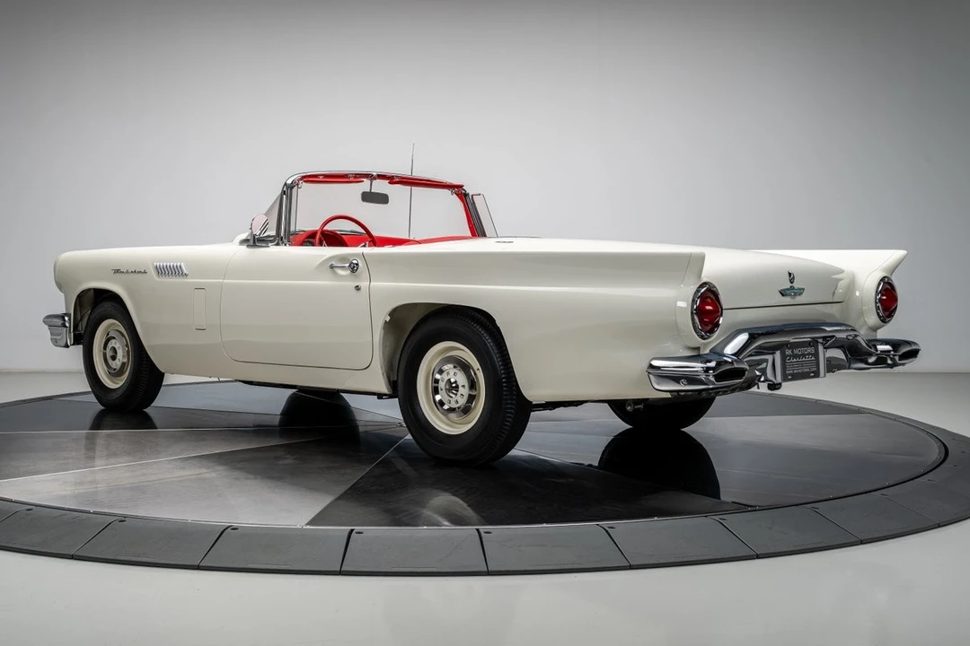 1957 Ford Thunderbird 1st Gen - Image 31 of 31