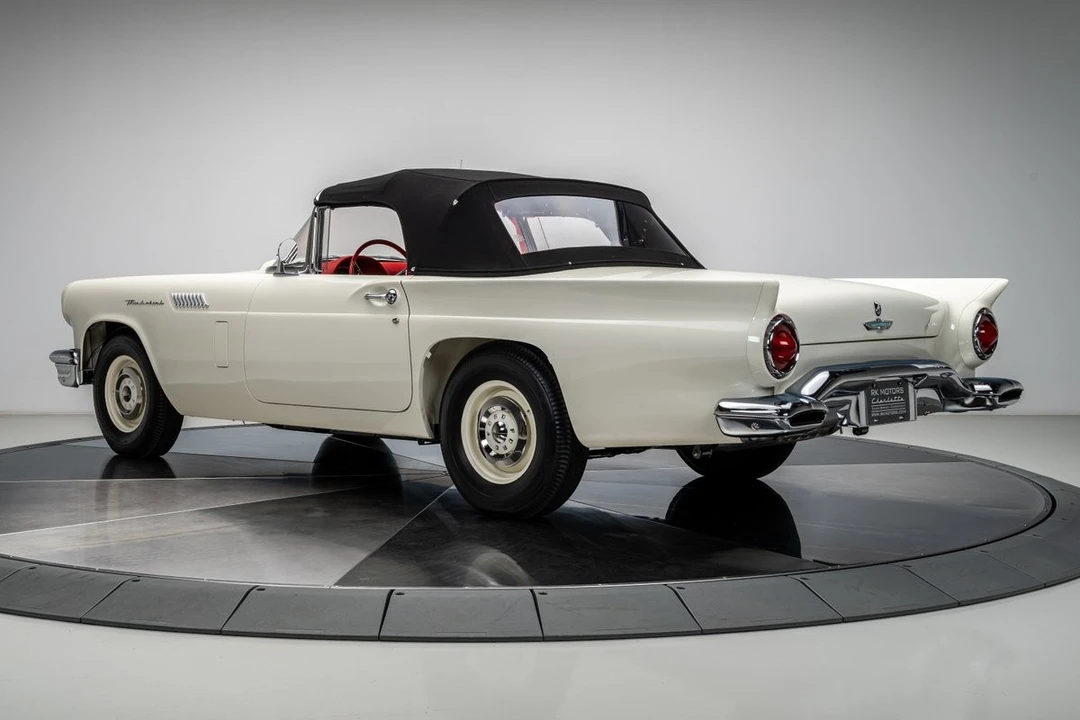 1957 Ford Thunderbird 1st Gen - Image 30 of 31