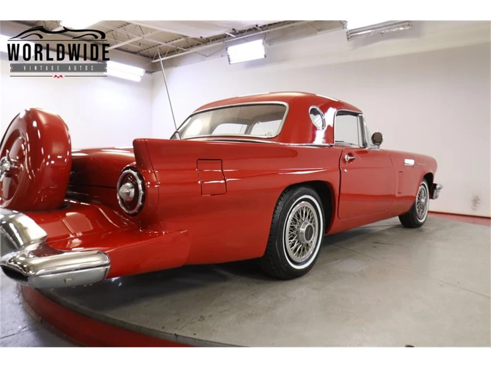 1957 Ford Thunderbird 1st Gen - Image 14 of 31