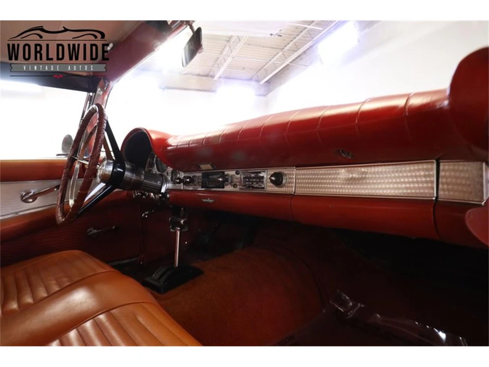 1957 Ford Thunderbird 1st Gen - Image 26 of 31