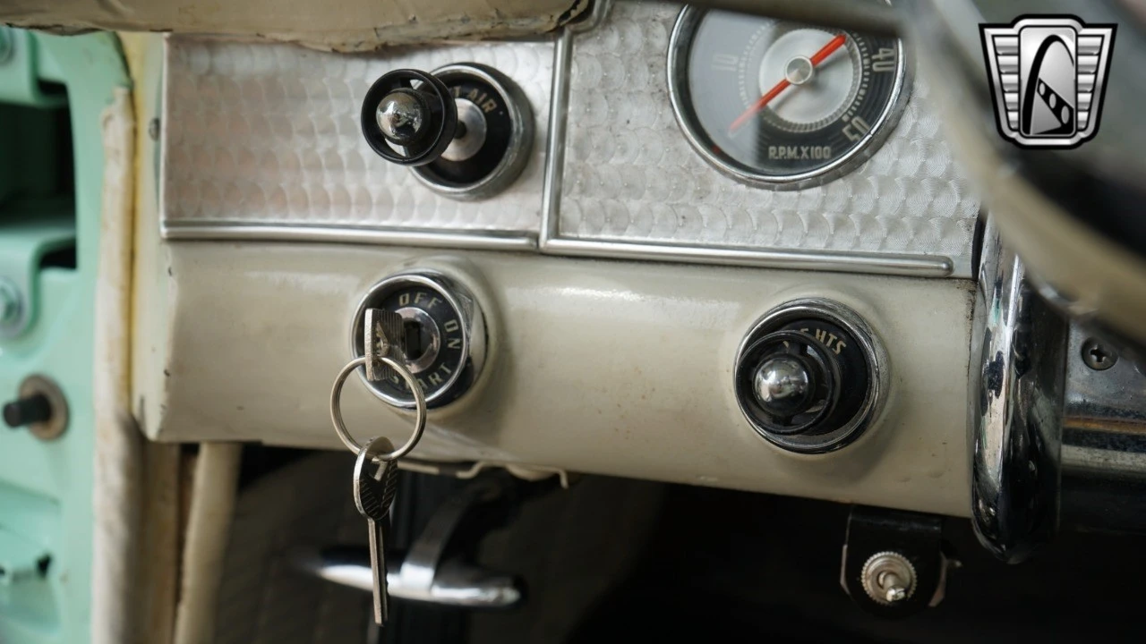 1957 Ford Thunderbird 1st Gen - Image 19 of 21
