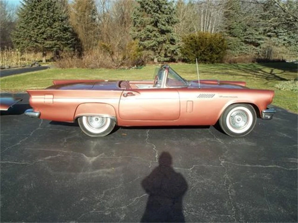 1957 Ford Thunderbird 1st Gen - Image 3 of 20