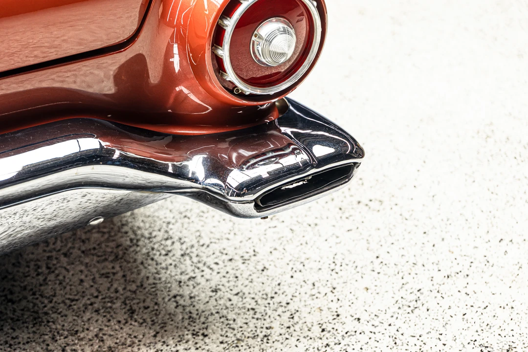 1957 Ford Thunderbird 1st Gen - Image 22 of 31