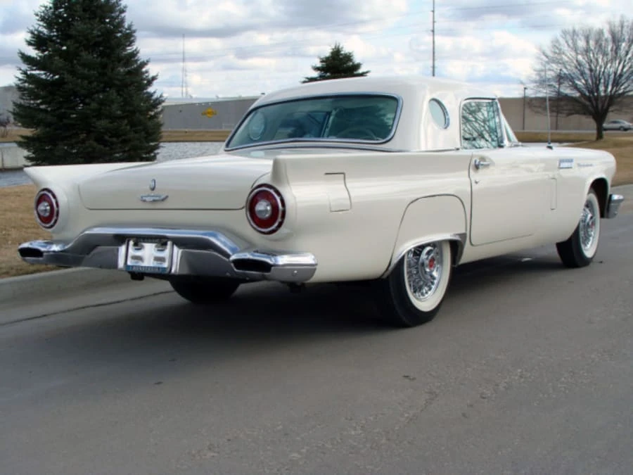 1957 Ford Thunderbird 1st Gen - Image 2 of 9