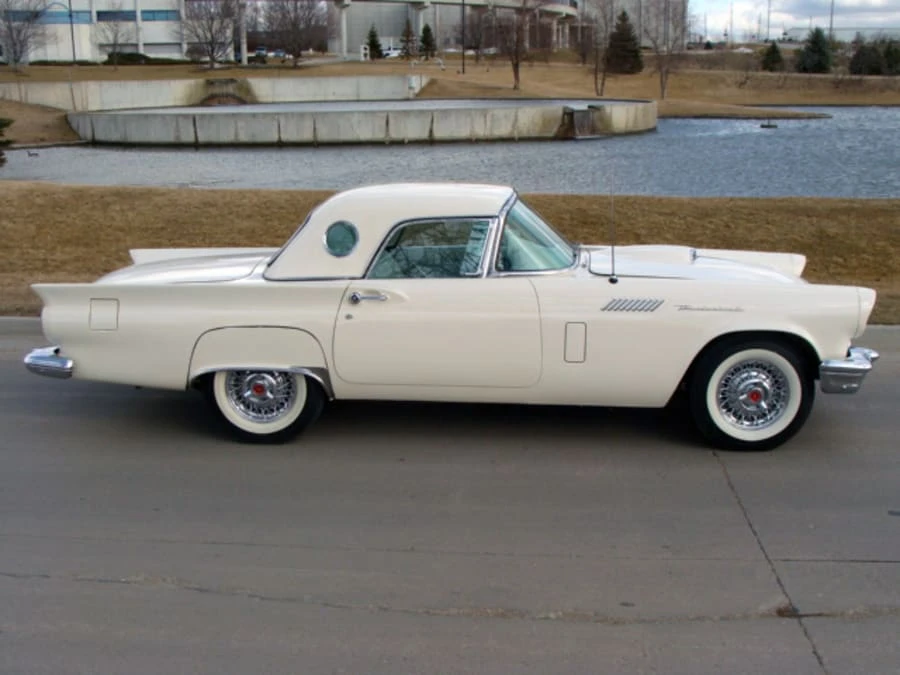 1957 Ford Thunderbird 1st Gen - Image 3 of 9