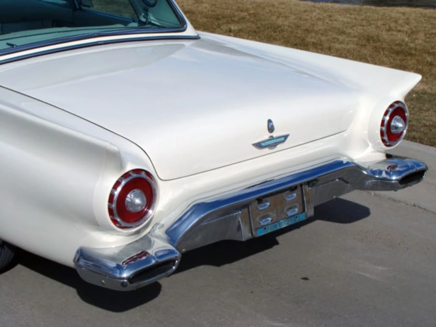 1957 Ford Thunderbird 1st Gen - Image 7 of 9