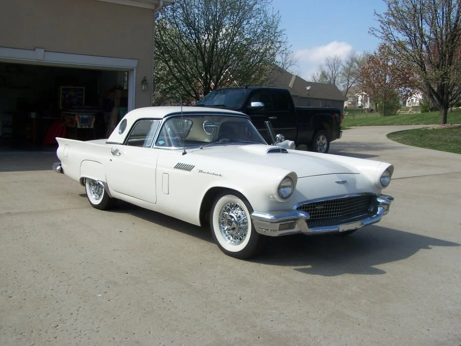 1957 Ford Thunderbird 1st Gen - Image 8 of 8